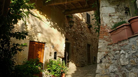 Montefioralle, Straßen