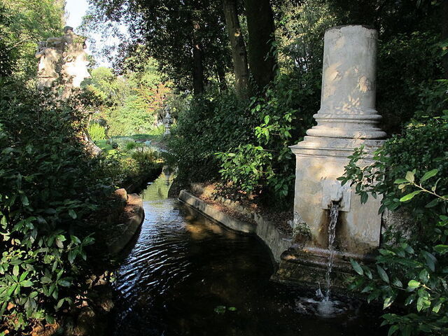 Kanal im Giardino Bardini