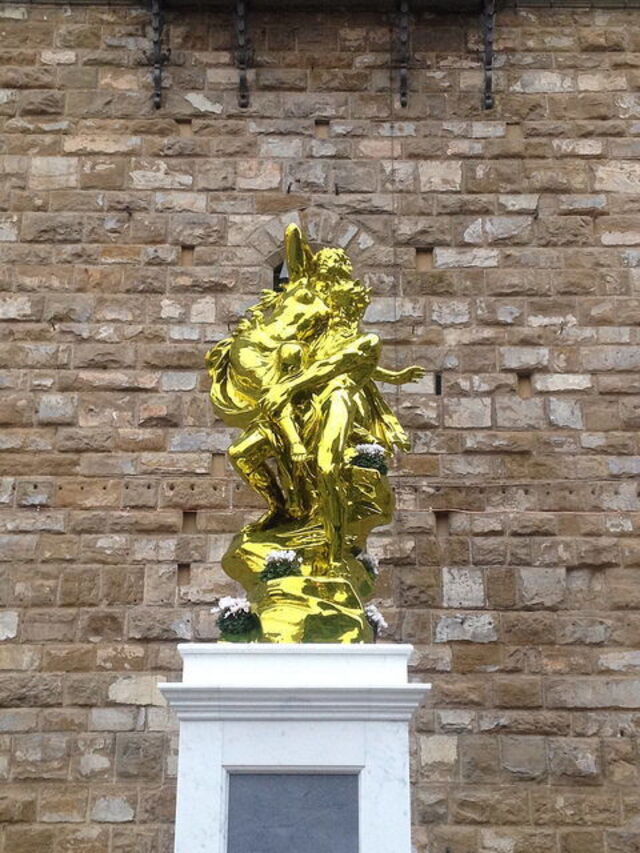 Koons Werk vor dem Palazzo Vecchio