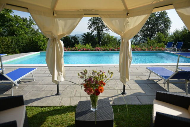 Villa mit Pool in der Toskana