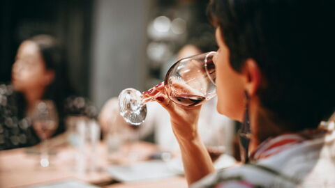 Wein trinken