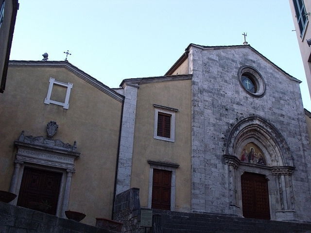 Collegiata dei Santi Leonardo e Cassia