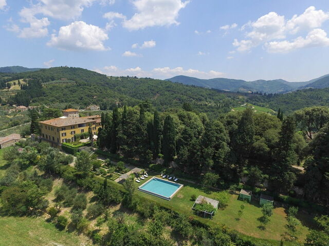 Castel Ruggero