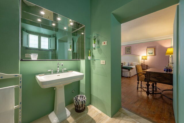 Castel Ruggero, en-Suite