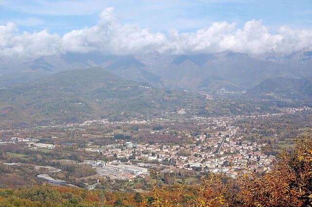 Blick auf Villafranca in Lunigiana