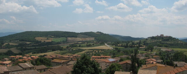 Aussicht auf die Landschaft bei der Burg