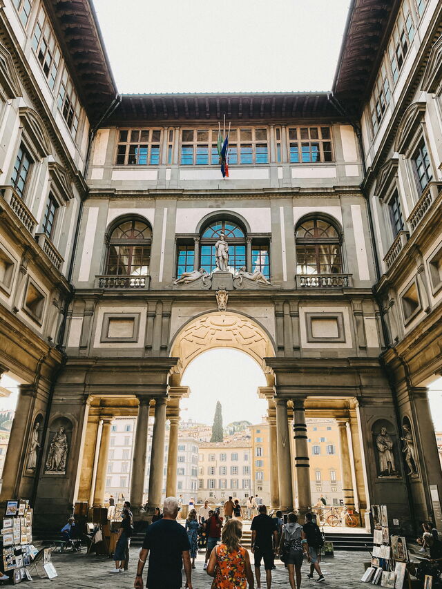 Uffizien, von außen