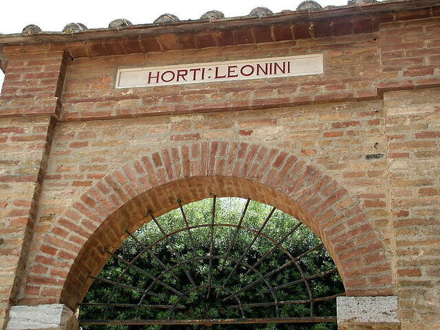 Tor, Horti Leonini