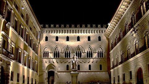 Palazzo Salimbeni, Siena