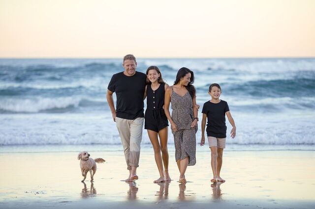 Eine Familie am Strand