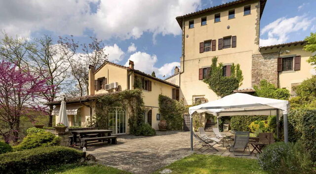 Castello Uliveta, Terrasse