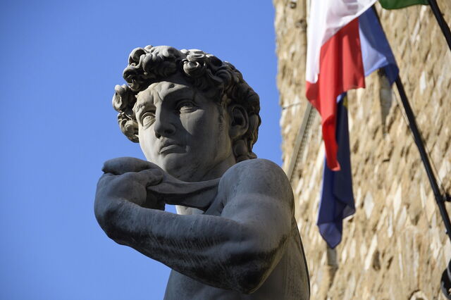 Ausschnitt der David Nachbildung vor dem Palazzo Vecchio