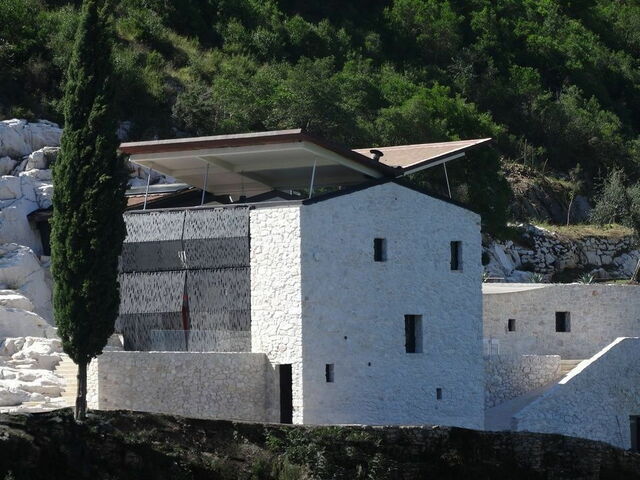 Casa Farfalla, Fensterläden