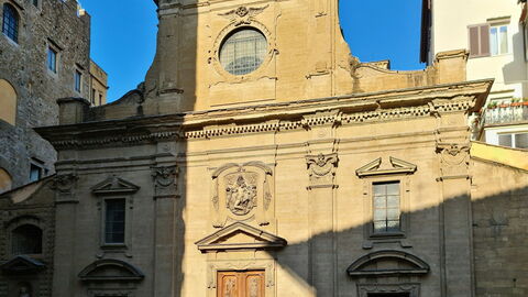 Santa Trinita, Fassade