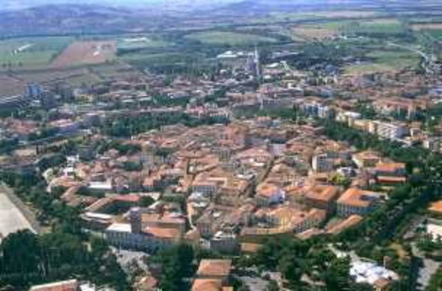 Luftaufnahme von der Ortschaft Grosseto