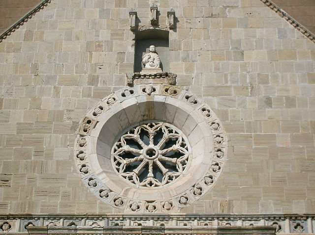 Detail des Domes von Orbetello