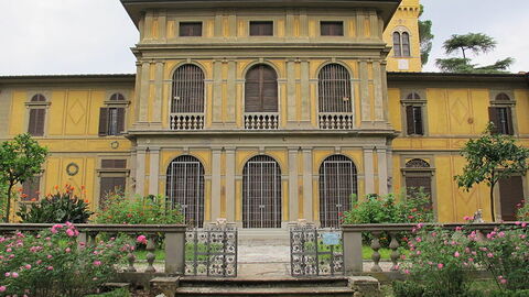 Fassade, Stibbert Museum