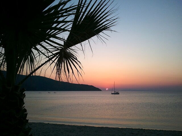 Insel Elba Strand beim Sonnenuntergang