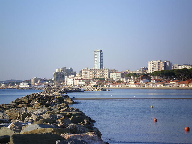 Aussicht auf die Stadt Follonica