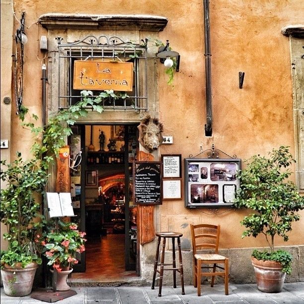 La Taverna