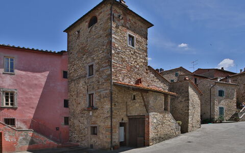 La Miccia: Mittelalterliche Architektur, \Stadt, Eigentum, Die Architektur, Gebäude, Wand, Himmel, Fassade, Historische Seite, Haus