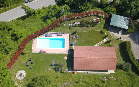 Villa San Rocco: Pflanze, Eigentum, Gebäude, Baum, Grundstueck, Urban Design, Biome, Freizeit, Steigung, Gras