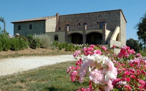 Villa Di Seripa: Eigentum, Blume, Haus, Gebäude, Ländliches Gebiet, Pflanze, Villa, Hütte, Landschaft, Bauernhaus