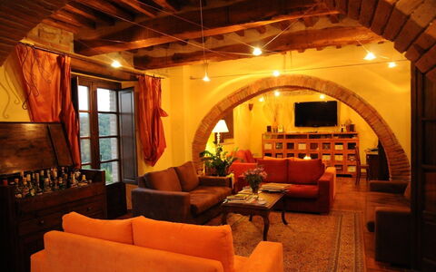 Villa Di Seripa: Zimmer, Eigentum, Gebäude, Wohnzimmer, Interior Design, Möbel, Die Architektur, Decke, Suite, Zuhause