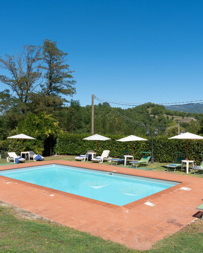 Villa Sieve: Schwimmbad, Eco Hotel, Resort, Hazienda, Villa, Gartenmöbel, Plantage, Bauernhaus, Hotel