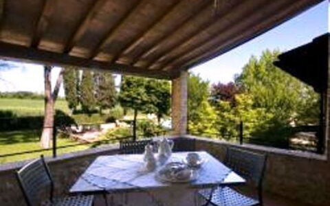 Borgo Santinovo: Eigentum, Gebäude, Veranda, Terrasse, Haus, Grundeigentum, Zimmer, Hütte, Villa, Interior Design