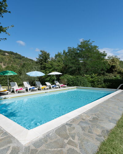 Casa Corella: Wasser, Pflanze, Wolke, Himmel, Schwimmbad, Baum, Stuhl, Gebäude, Schatten, Rechteck