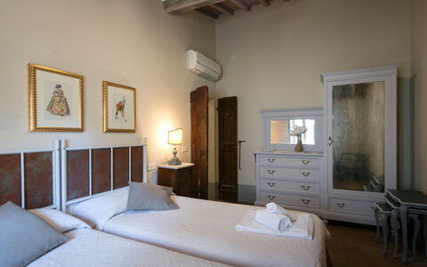 Case Sant'anna: Zimmer, Schlafzimmer, Eigentum, Möbel, Bett, Gebäude, Interior Design, Bettdecke, Bettrahmen, Haus