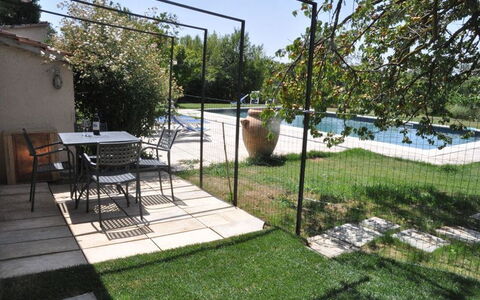 Agriturismo Il Molinello: Eigentum, Hinterhof, Garten, Gras, Rasen, Haus, Grundeigentum, Landscaping, Garten, Gebäude