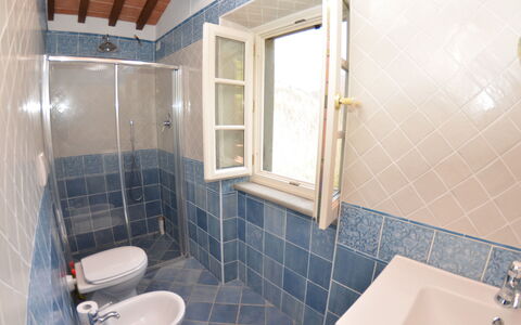Anfora!!: Badezimmer, Eigentum, Zimmer, Fliese, Grundeigentum, Die Architektur, Haus, Gebäude, Fussboden, Interior Design