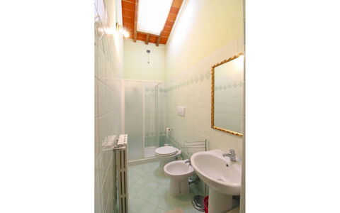 Galleria di Brolio: Flooring, Fussboden, Interior Design, Decke, Fliese, Armatur, Badezimmer, Installation, Light Fixture
