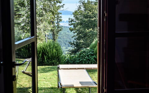 Villa Rubino: Eigentum, Baum, Fenster, Zimmer, Haus, Zuhause, Die Architektur, Gras, Tür, Himmel