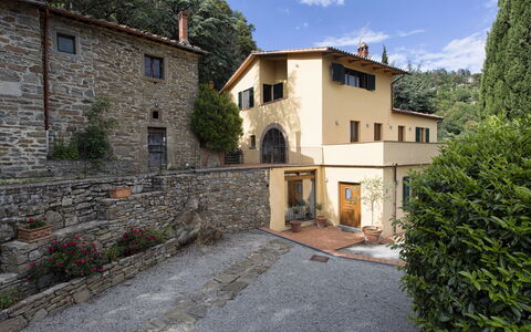 Villa Del Sole: Eigentum, Gebäude, Haus, Grundeigentum, Estate, Zuhause, Die Architektur, Himmel, Fassade, Wohngebiet