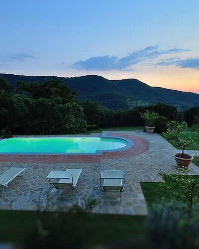 Villa Rosmarino: Schwimmbad, Eigentum, Haus, Resort, Grundeigentum, Estate, Urlaub, Himmel, Villa, Zuhause