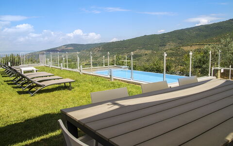 Villa Degli Ulivi: Eigentum, Die Architektur, Grundeigentum, Haus, Deck, Himmel, Design, Gebäude, Dach, Schwimmbad