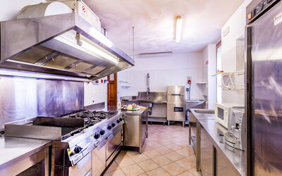 Farmhouse Il Fantino With Pool 12pax