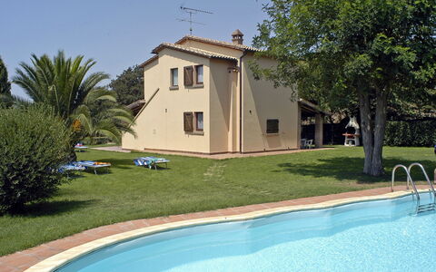 Poderino: Eigentum, Haus, Schwimmbad, Gebäude, Grundeigentum, Zuhause, Villa, Estate, Wohngebiet, Bauernhaus