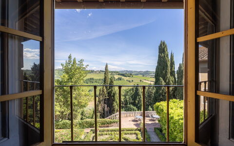 Montegufoni: Grundstueck, Zuhause, Estate, Balkon, Eco Hotel, Villa, Daylighting
