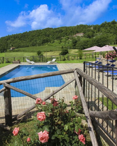 Poggio del Fabbro: Freizeit, Senke, Schwimmbad, Eco Hotel, Gartenmöbel, Resort, Zaun