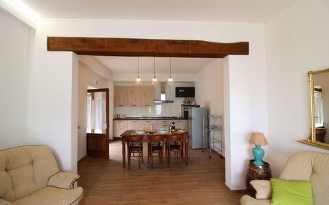 Podere i Gigli: Zimmer, Eigentum, Möbel, Gebäude, Wohnzimmer, Decke, Interior Design, Haus, Fussboden, Grundeigentum