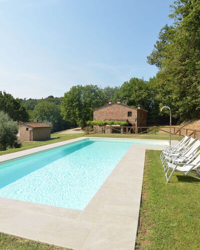 L'incanto: Schwimmbad, Eigentum, Haus, Grundeigentum, Gebäude, Villa, Estate, Gras, Bauernhaus, Freizeit