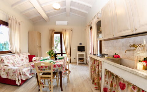 Ai Salici: Zimmer, Eigentum, Möbel, Gebäude, Interior Design, Decke, Fussboden, Küche, Haus, Zuhause
