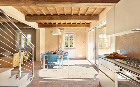 Uva: Eigentum, Gebäude, Decke, Zimmer, Interior Design, Haus, Zuhause, Fussboden, Die Architektur, Möbel