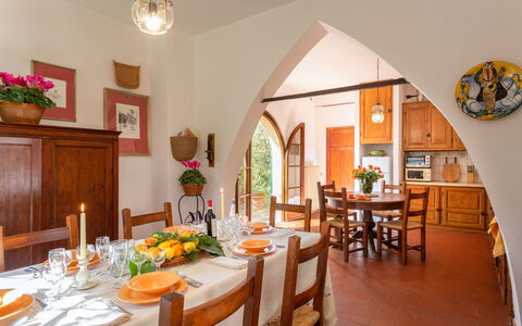 Casa La Rotta: Zimmer, Esszimmer, Eigentum, Gebäude, Interior Design, Tabelle, Grundeigentum, Möbel, Haus, Restaurant