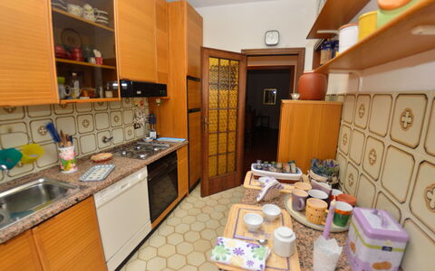 Il Corbezzolo: Eigentum, Zimmer, Küche, Cabinetry, Gebäude, Countertop, Möbel, Interior Design, Haus, Grundeigentum