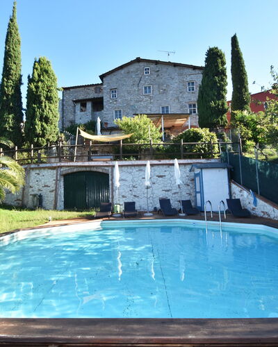 Borgo Bucatra Buonvento: Schwimmbad, Eigentum, Haus, Gebäude, Grundeigentum, Zuhause, Estate, Urlaub, Freizeit, Die Architektur